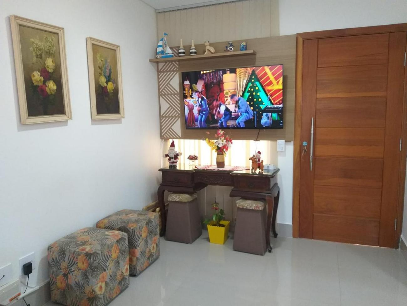 Sobrado 08 Com Duas Suites, Conf 과루자 외부 사진